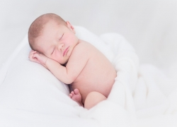 sovende baby foto